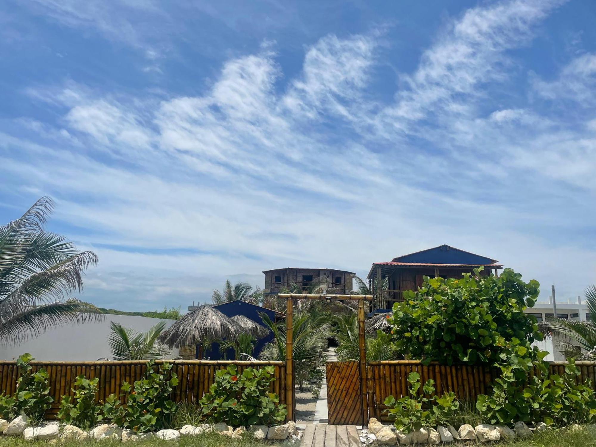 Un Dia Boutique Resort Playas Esterno foto