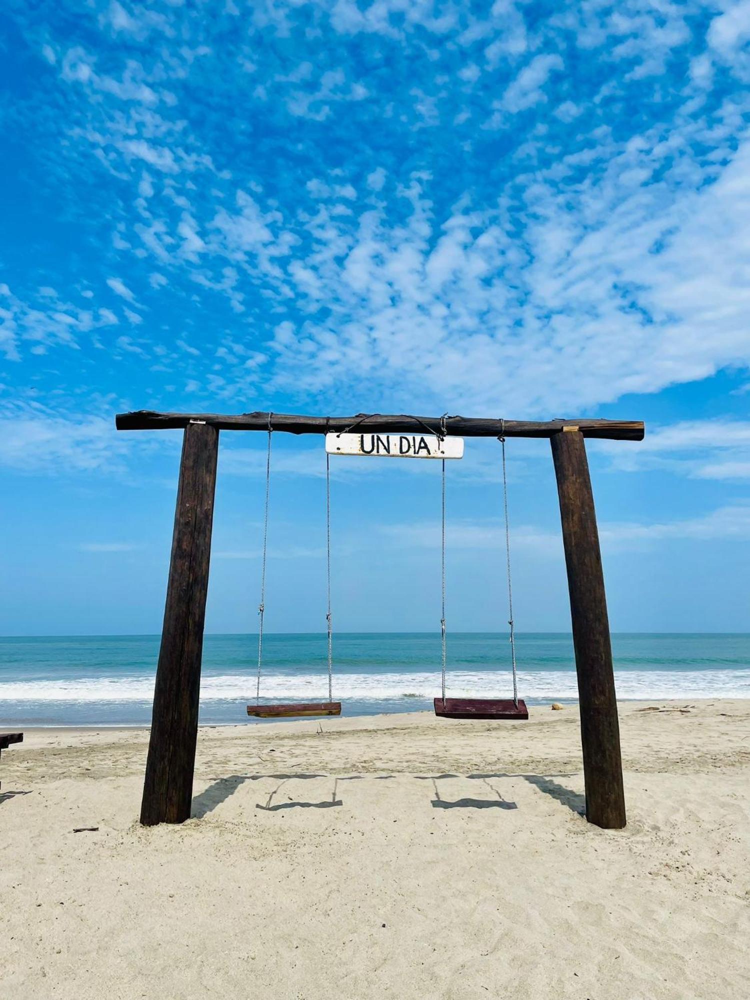 Un Dia Boutique Resort Playas Esterno foto